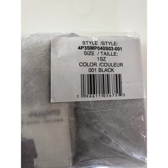 $250 Marc Jacobs Wallet Peanuts Snoopy Collection Unisex New with tags - Picture 5 of 9